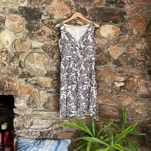 Classy Brown & White Leaf Print Dress